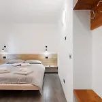 Casa Nadia Apartment *